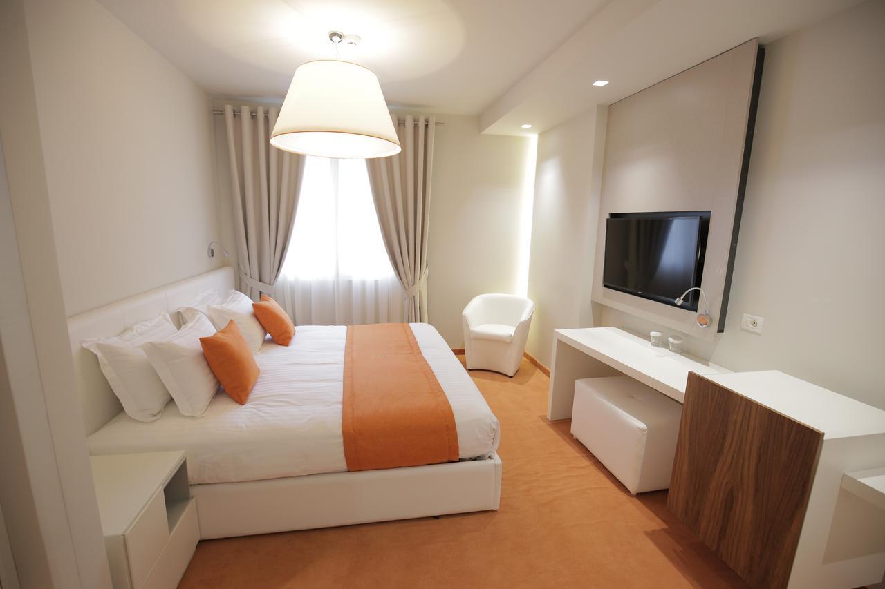 Hotel Bulqiza Bulqize Экстерьер фото