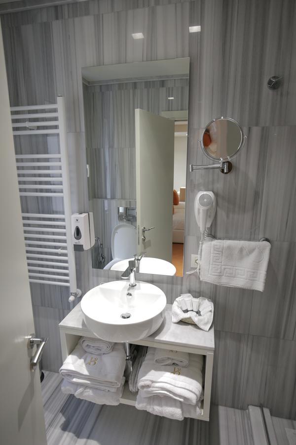 Hotel Bulqiza Bulqize Экстерьер фото